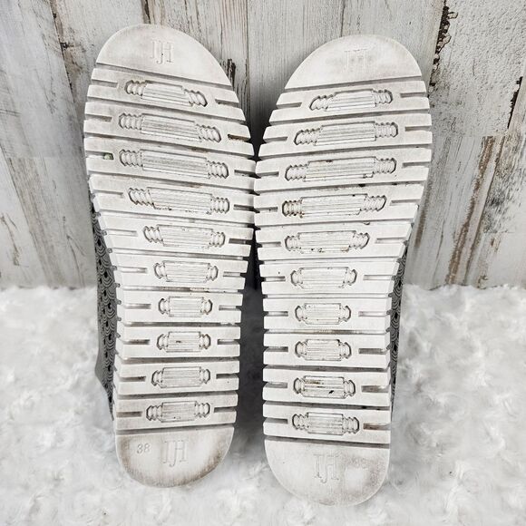 Ilse Jacobsen Tulip Perforated Gray Sneakers Size Euro 38 US 7.5-8 - Picture 7 of 10